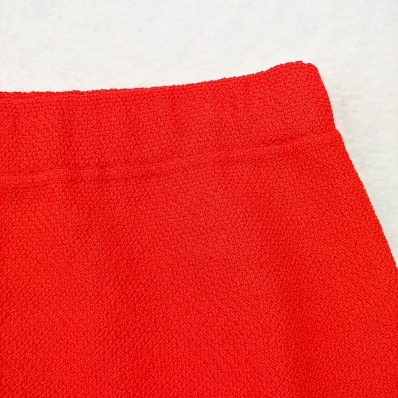 ST. JOHN Collection Vintage Red Santana Knit Mini Skirt Size 4 - Picture 5 of 9